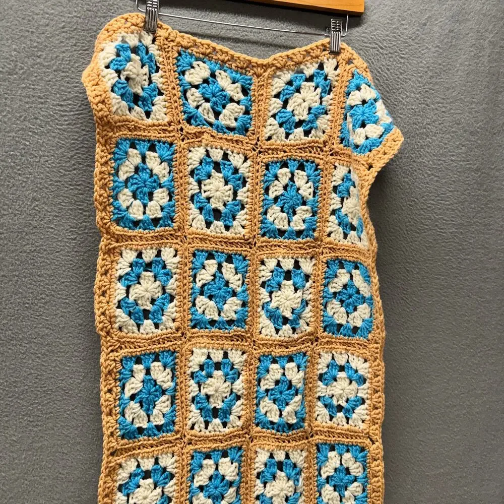 Granny Square Blanket Runner Handmade Classic Retro Look Afghan NWOT STYLE #3560